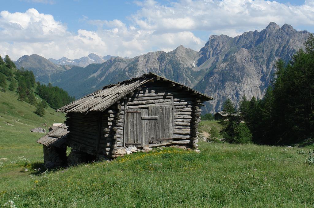 Le Relais Des Vaudois Hotel Freissinieres ภายนอก รูปภาพ