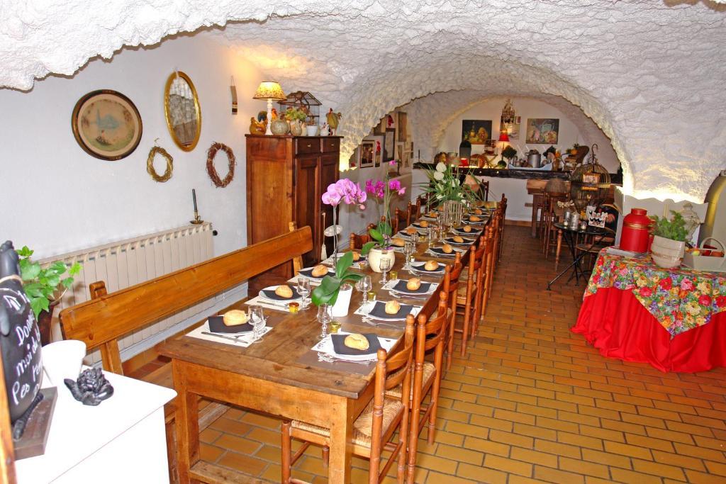 Le Relais Des Vaudois Hotel Freissinieres ภายนอก รูปภาพ