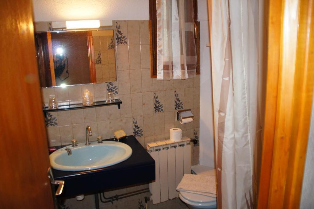 Le Relais Des Vaudois Hotel Freissinieres ห้อง รูปภาพ